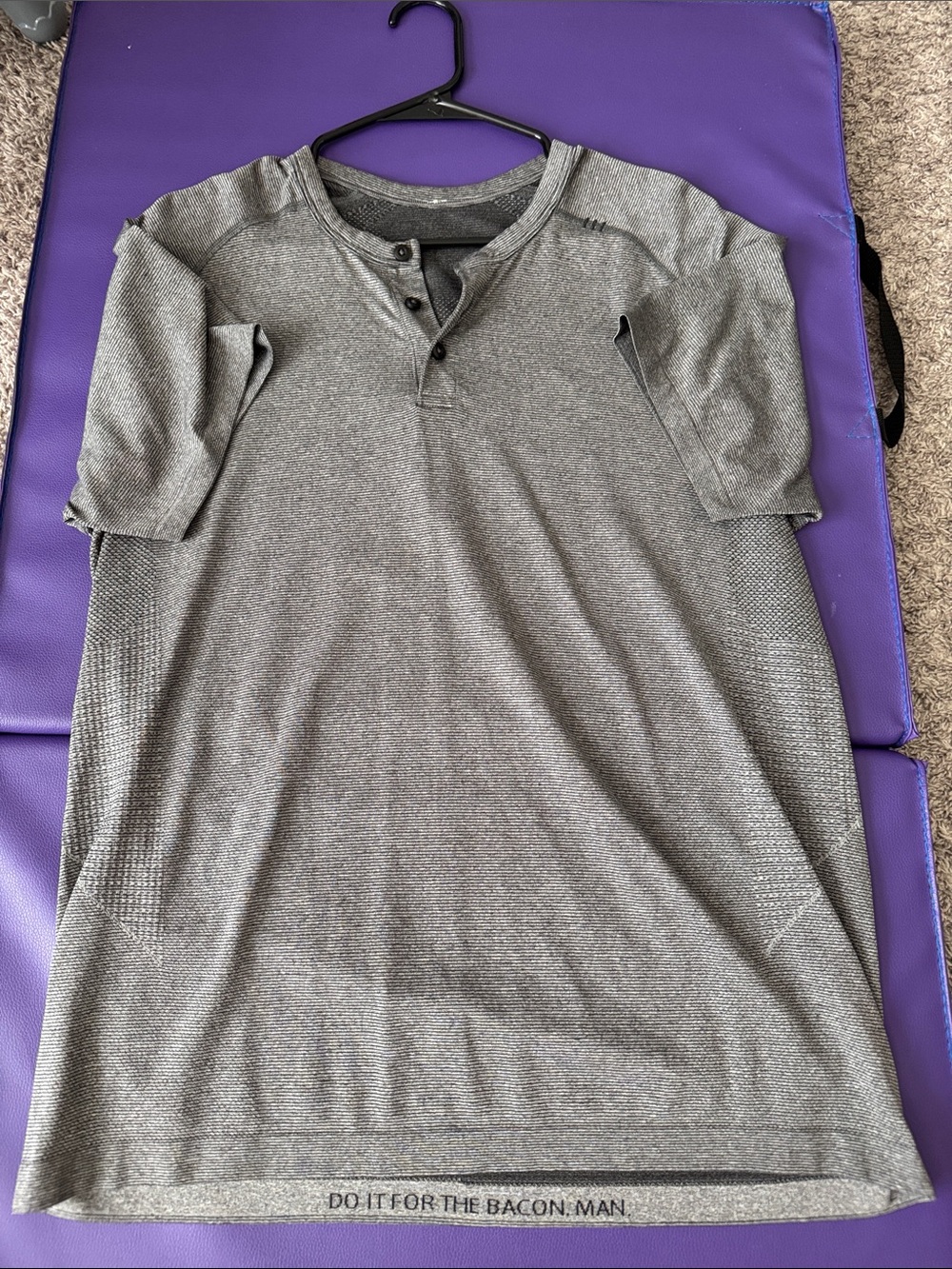 Metal Vent Henley